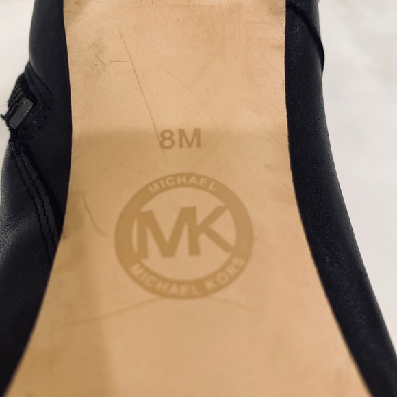 Michael Kors Leather Heel Booties 8 - Picture 6 of 7